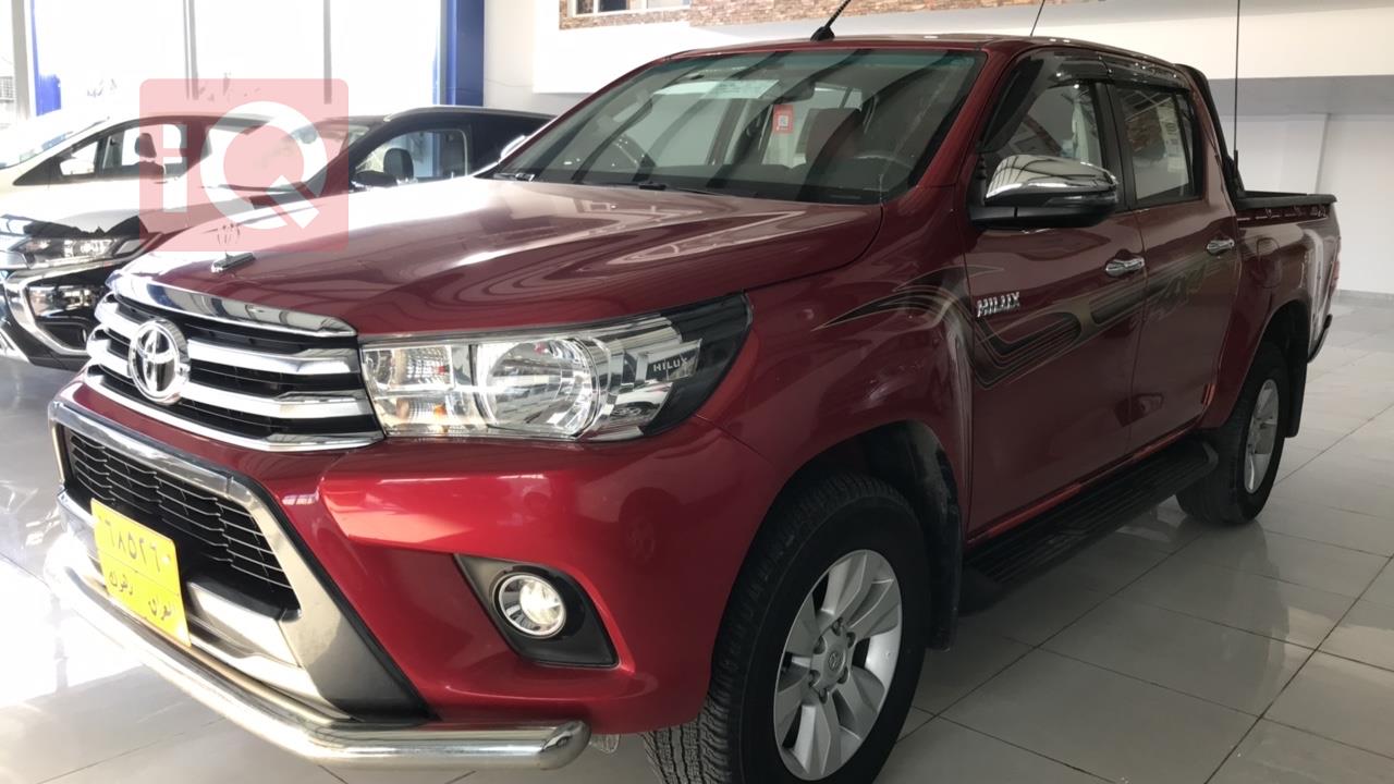 Toyota Hilux